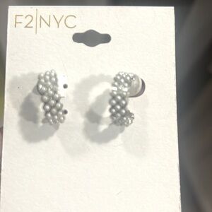 Super Cute Silver and Pearl Hoop, Pierced Earrings. Dress up or down! 💙